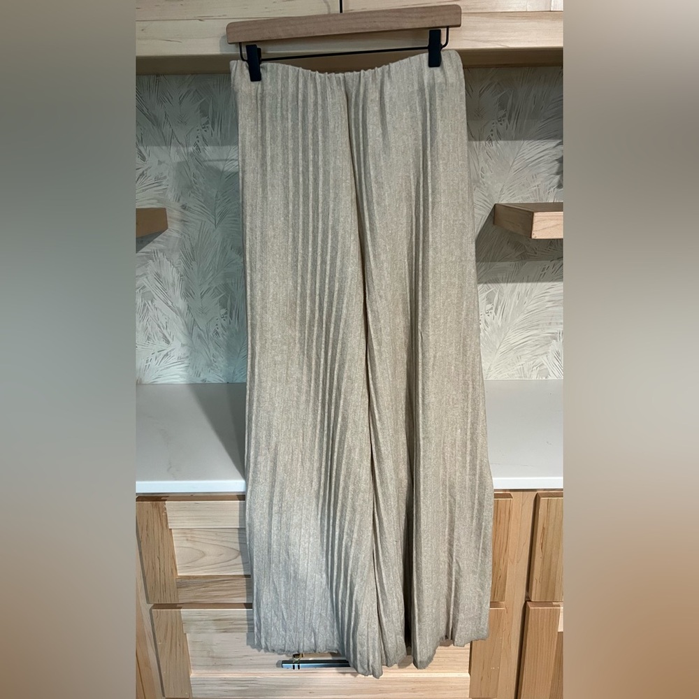 Zara Cream Knit Ribbed wide leg pants